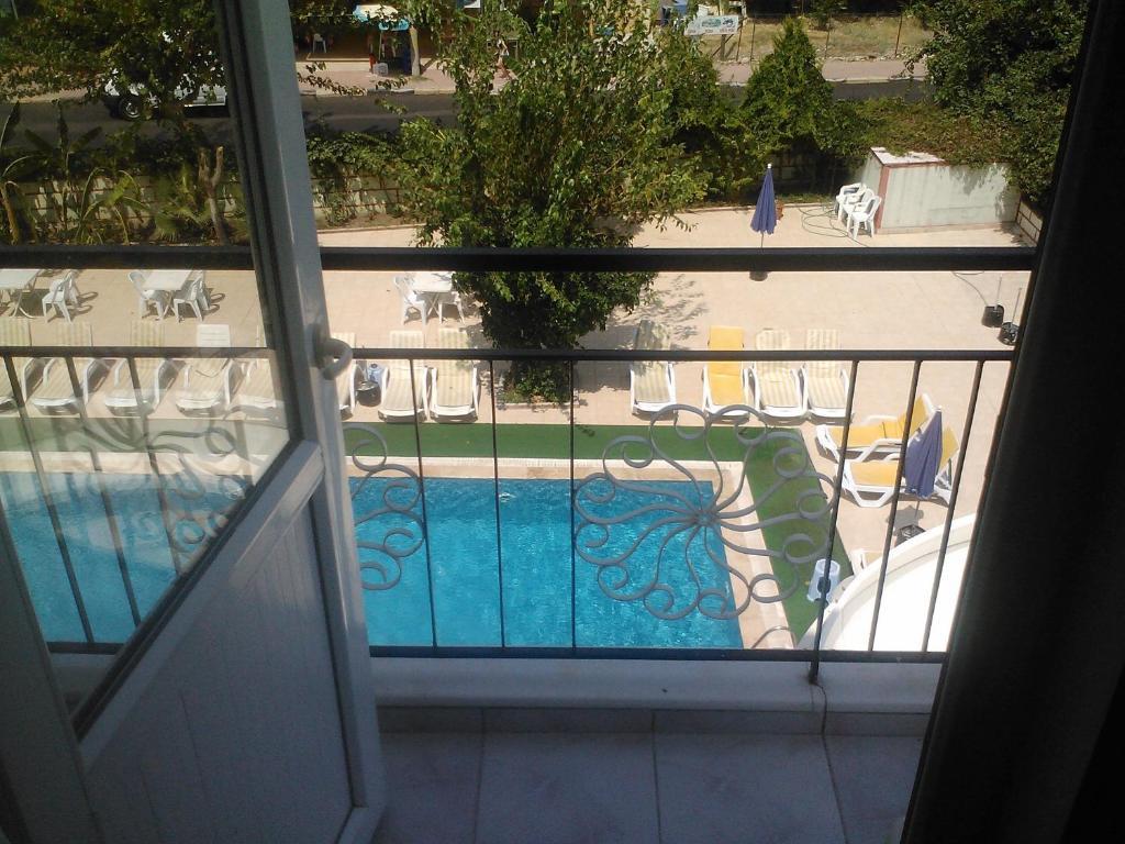 Gonul Palace Hotel Beldibi  Esterno foto